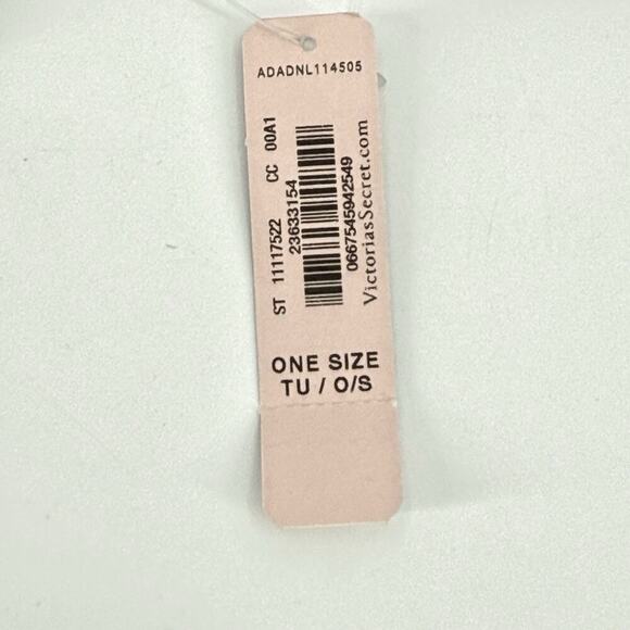 NWT VICTORIA'S SECRET GREY SOFT SPORT FLEECE MEDIUM DUFFLE BAG BLACK MESH SIDES - Picture 13 of 13